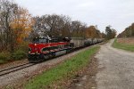 Iowa Interstate's good looking RI heritage unit provides the only power for PESI as it heads north